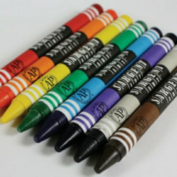 Crayons - Picture 3 of 4